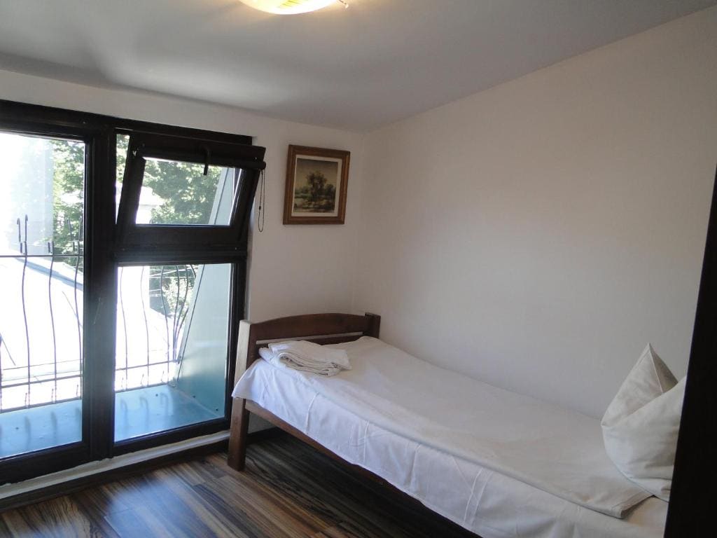 Hostel Bella Italia - View 7