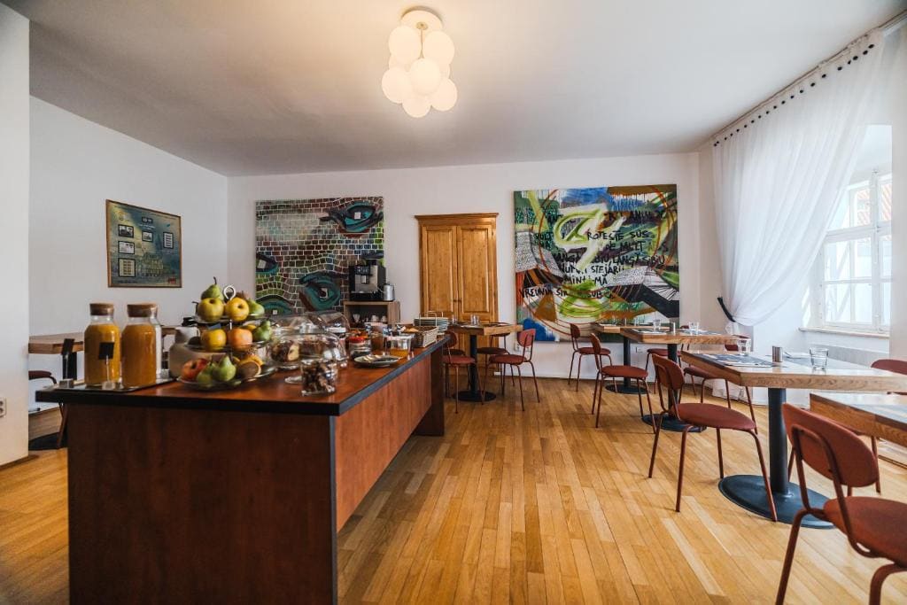 Kleines Hotel - View 5