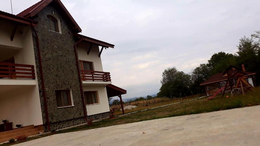 Pensiunea Colț de rai - View 2