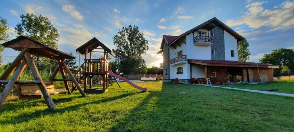Pensiunea Colț de rai - View 6