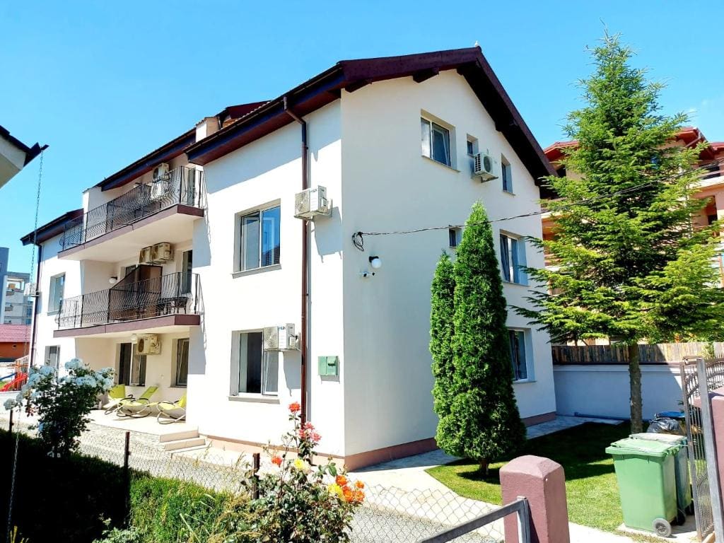 Vila Coty - Main view