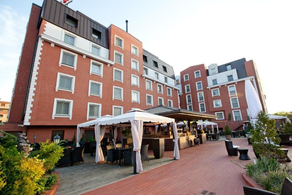 Ramada Hotel & Suites by Wyndham Bucharest North - Main view