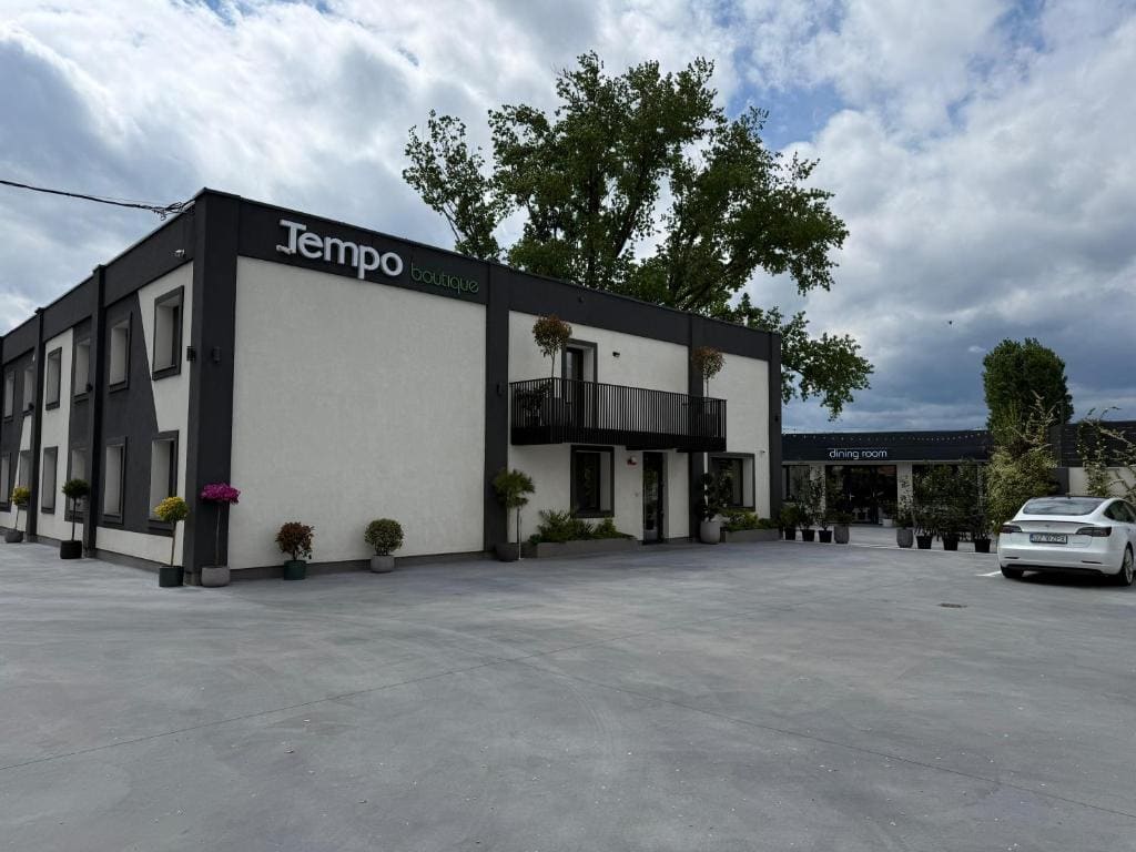 Tempo Boutique - Main view