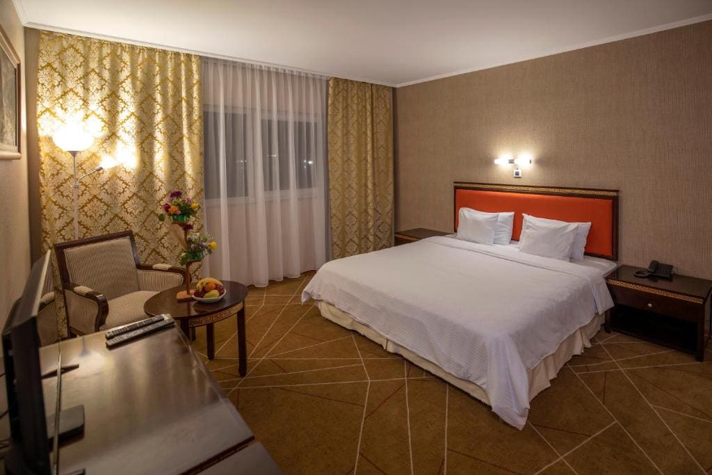 Hotel Aquastar Danube - View 3