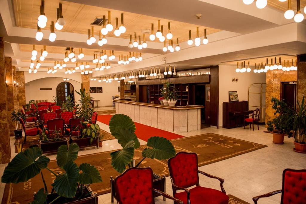 Hotel Grand - View 3