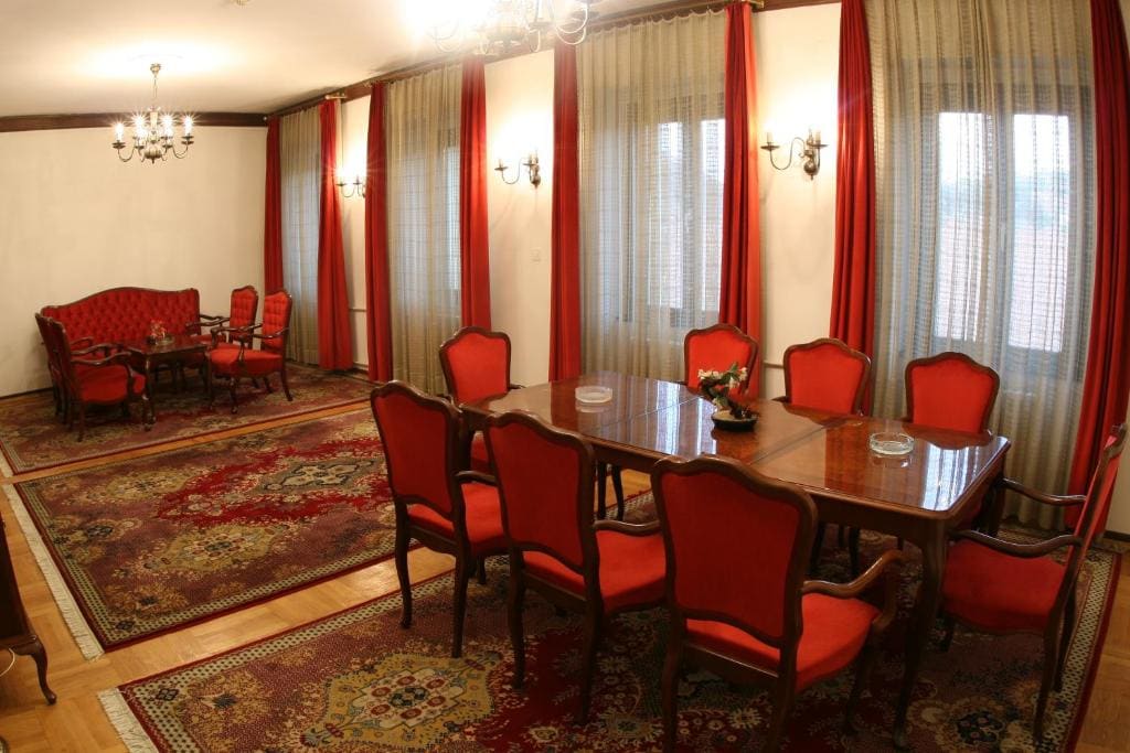 Hotel Grand - View 4