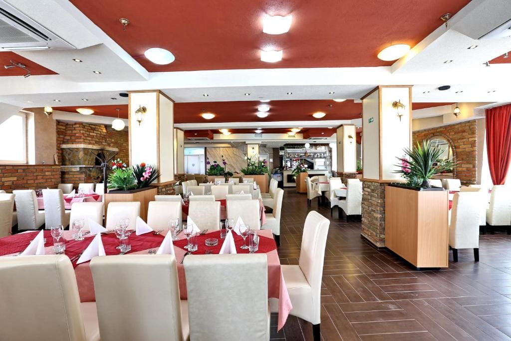 Hotel Novella Uno - View 3