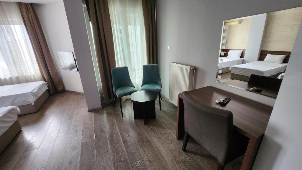 Hotel Rile Men Blue - View 7