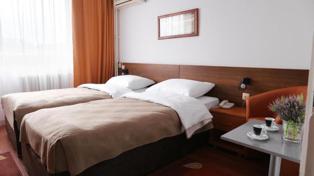 Hotel Srbija-FREE PARKING - View 2