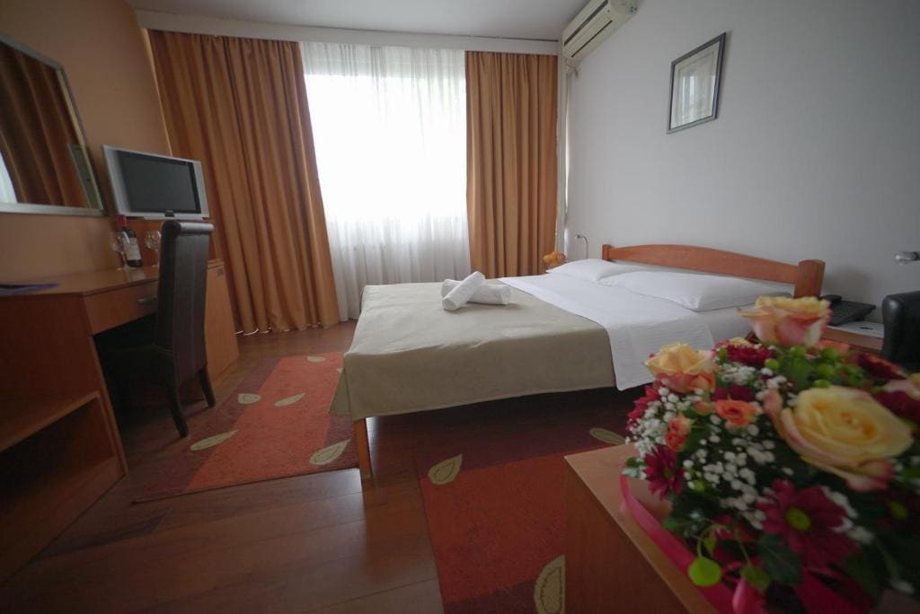 Hotel Srbija-FREE PARKING - View 7
