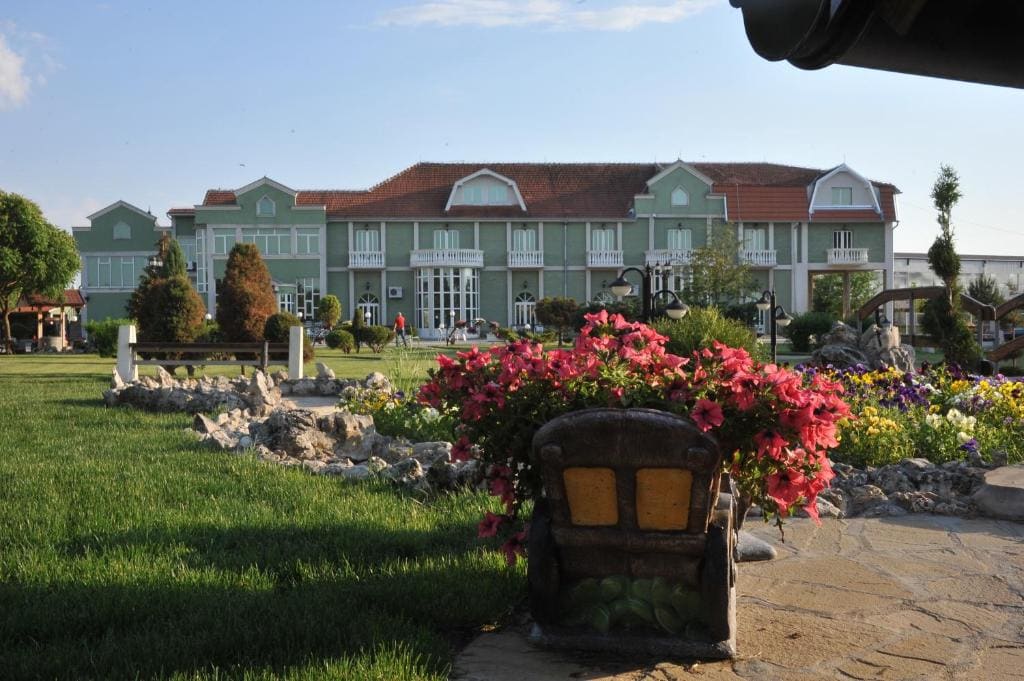 Hotel Zeleni Vir - Main view