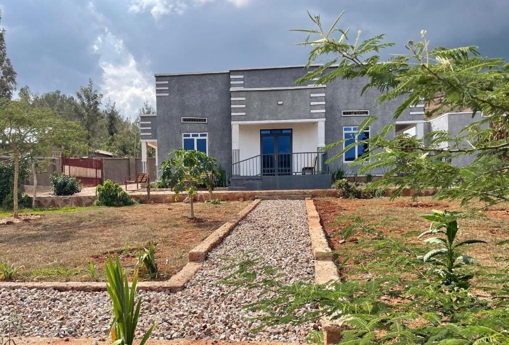 Akagera Able Lodge - Main view