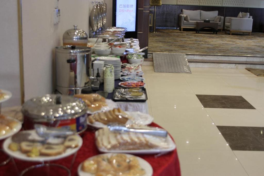 Carawan Al Khaleej Hotel Olaya - View 6