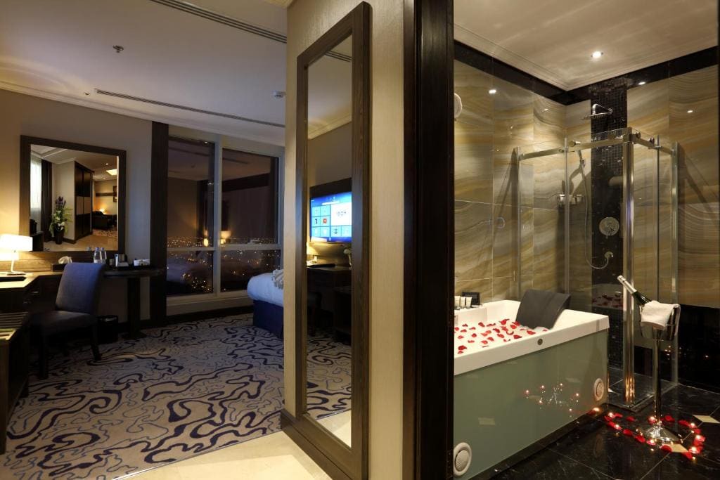 Swiss Flora Royal Hotel Riyadh - View 3