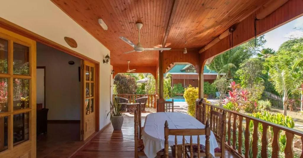 Casa De Leela Self Catering Guest House - View 4