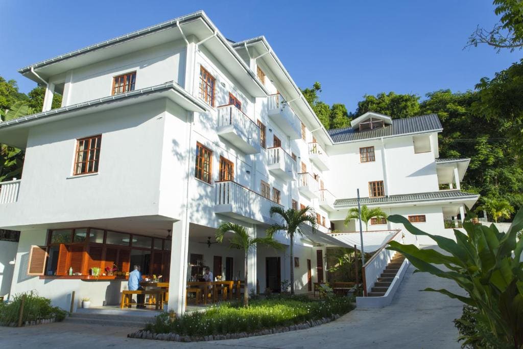 Hilltop Boutique Hotel - Main view
