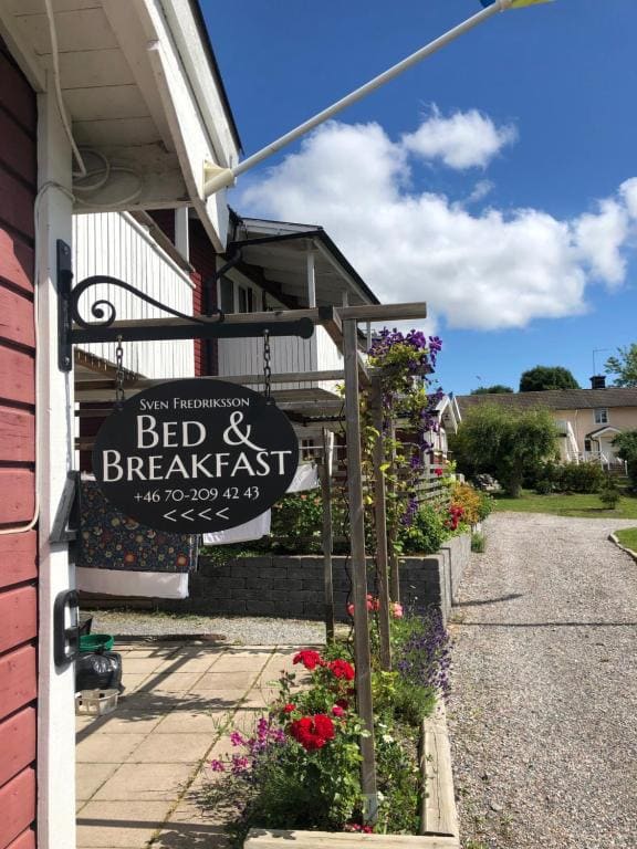 Sven Fredriksson Bed & Breakfast - View 5