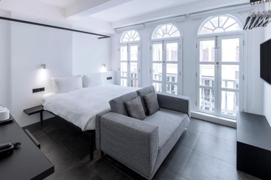 Hotel Mono - View 2