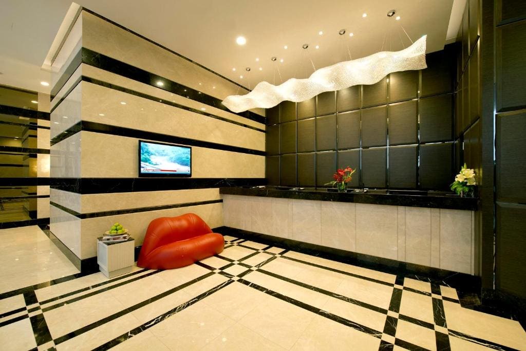 V Hotel Bencoolen - View 4