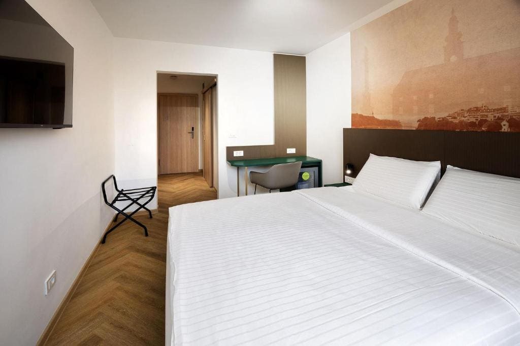 B&B HOTEL Maribor Orel - View 2
