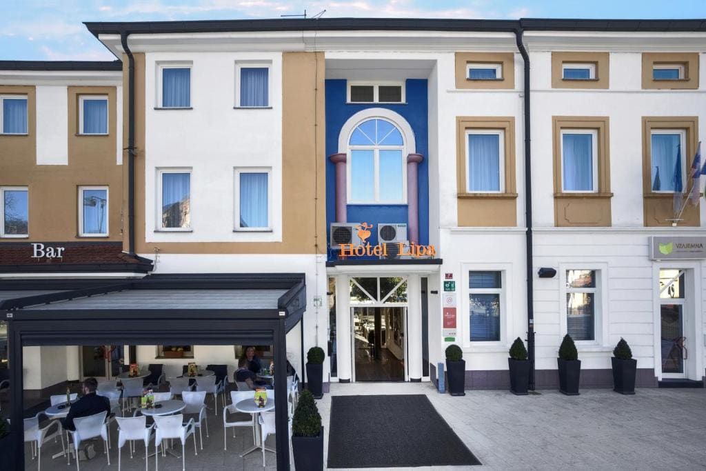 Lipa, Hotel & Bistro - Main view