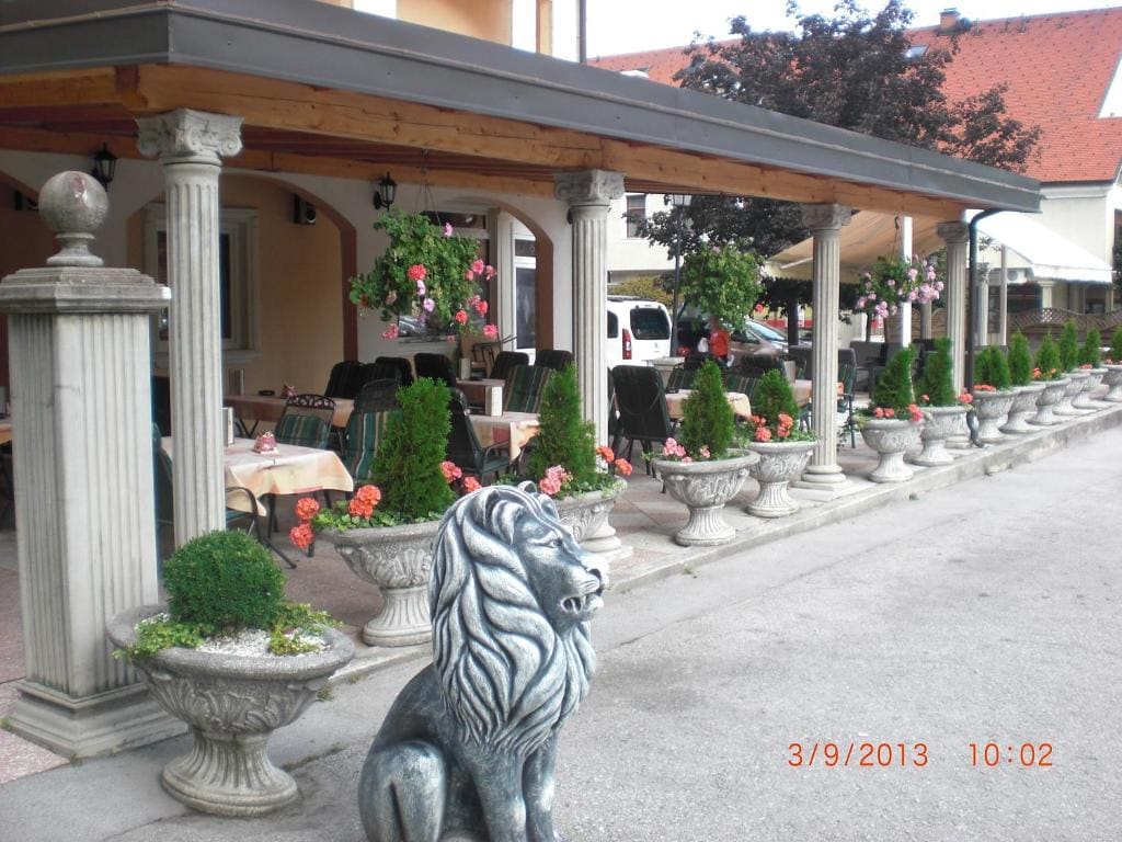 Hotel Razgorsek - View 6