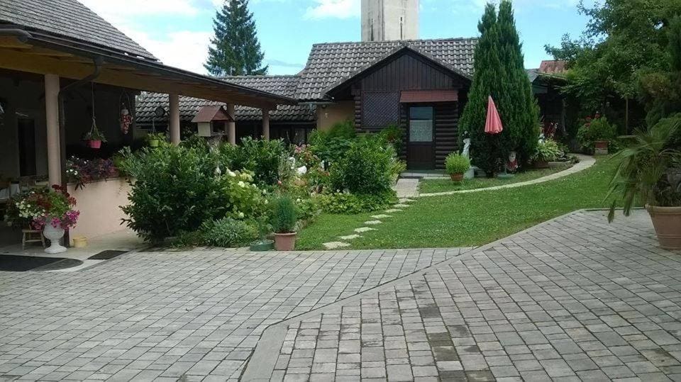 TURIZEM GRABRIJAN, Jasmina Grabrijan s.p. - View 3