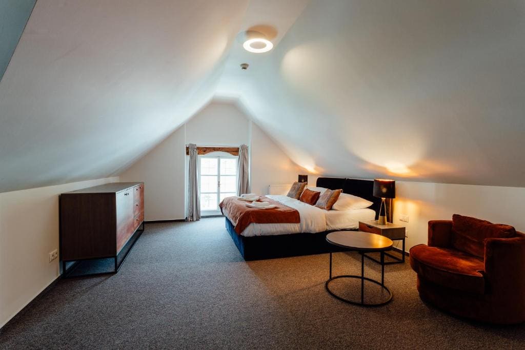 Hotel Glaus - View 2