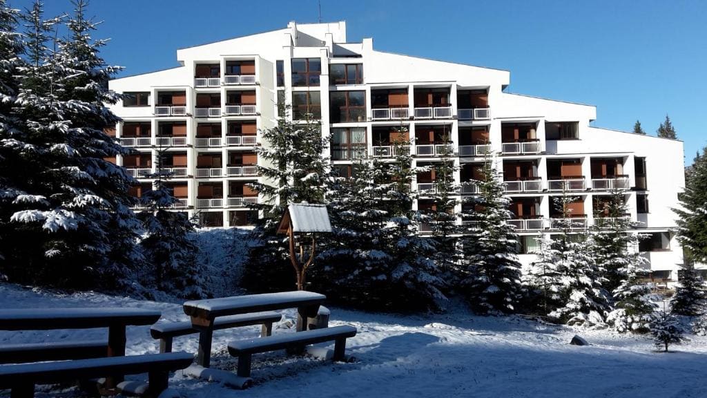 Hotel SOREA MARMOT - Main view