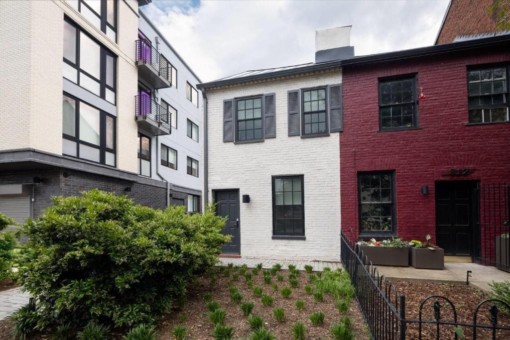 Reside Navy Yard, a Wyndham Residence - View 2