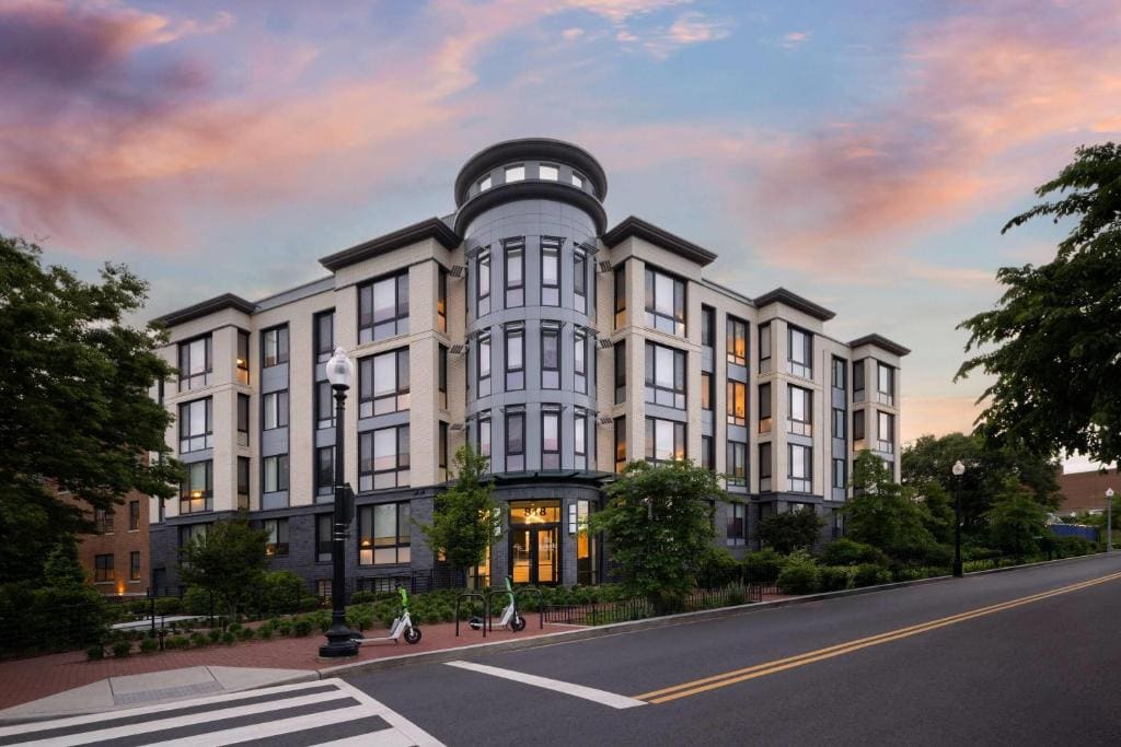 Reside Navy Yard, a Wyndham Residence - Main view
