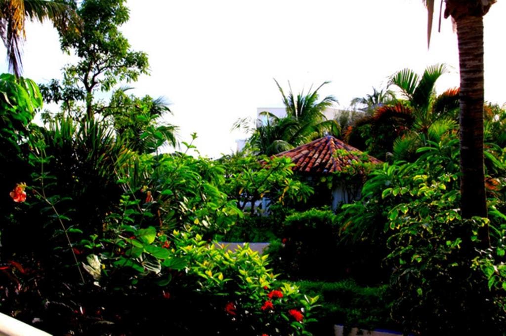 Sapphire Beach Club Resort - Main view