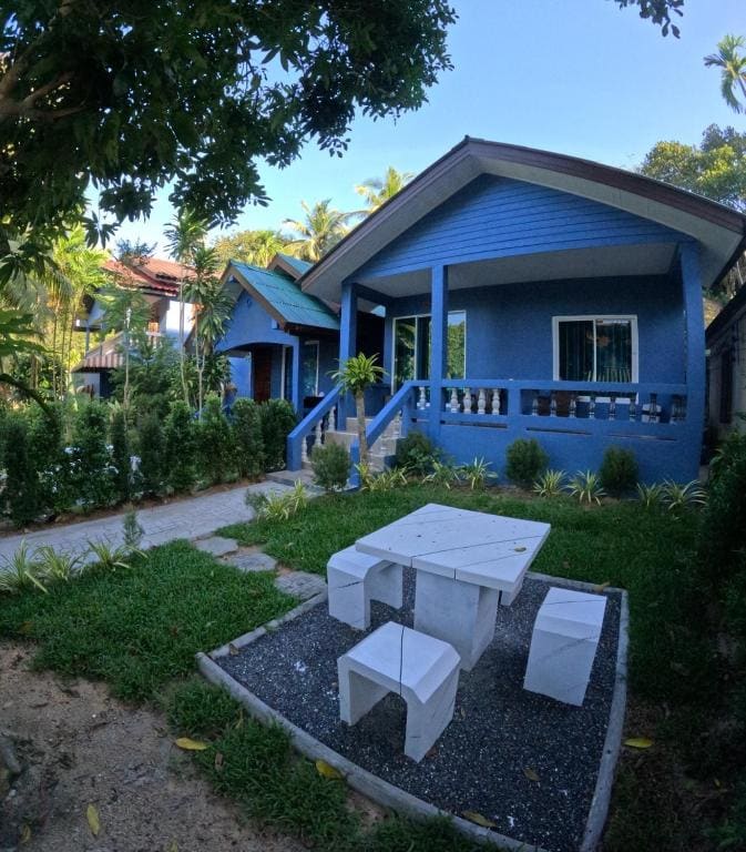 Anawin Bungalows - View 5