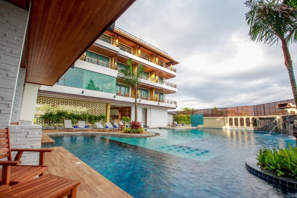 Aqua Resort Phuket - Near Beach and Chalong Pier - View 4