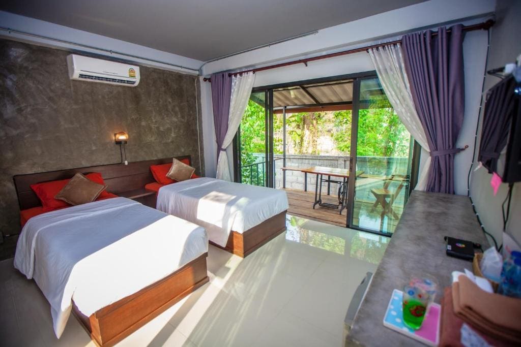 BR2 House Resort - View 2