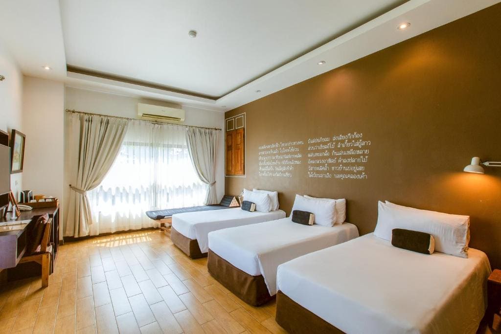 Brown House Hotel - View 7