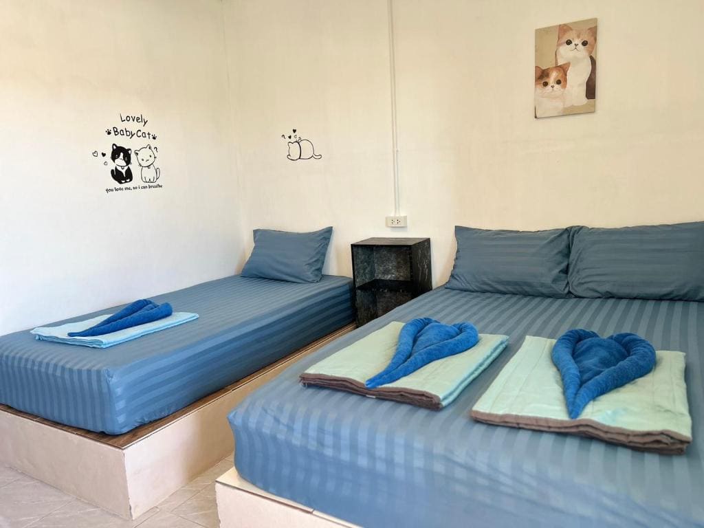 Cat Bungalow - View 5