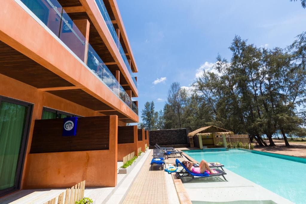 Coriacea Beachfront Boutique Phuket Resort - Main view