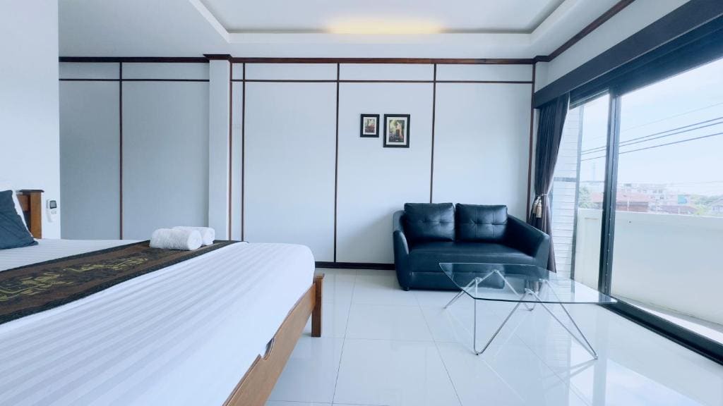 EZ House - View 7
