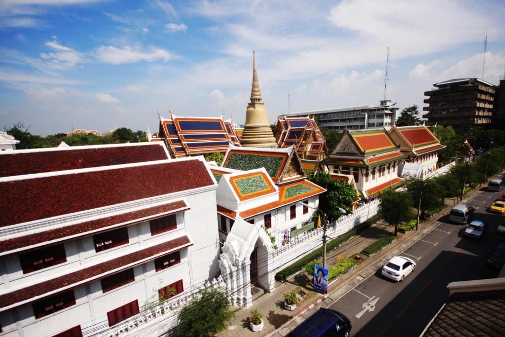 Feung Nakorn Balcony Rooms and Cafe - Main view