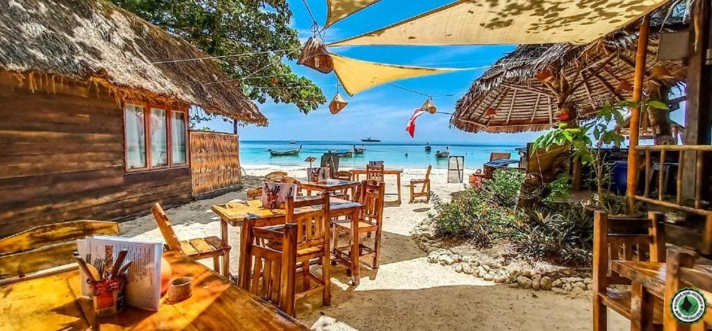 Forra Dive Resort Pattaya Beach - View 3