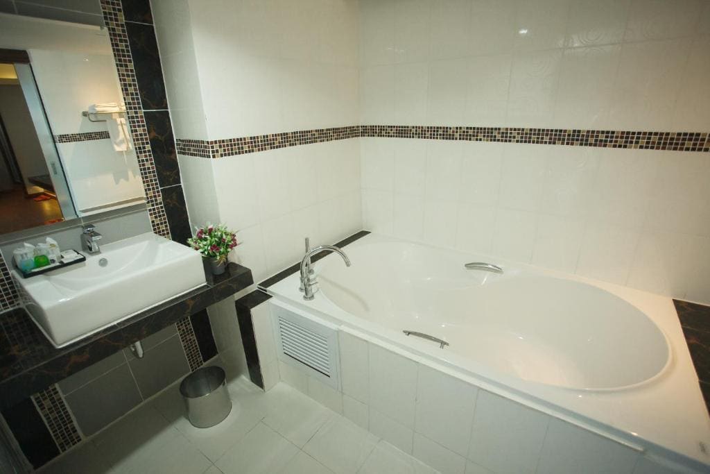 Grand Pink Hotel Hatyai - View 5