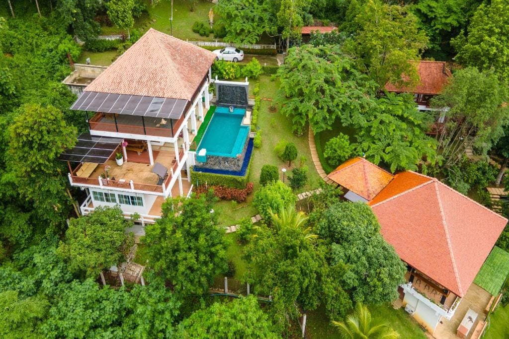 Guru Resort Chiang Mai - Main view