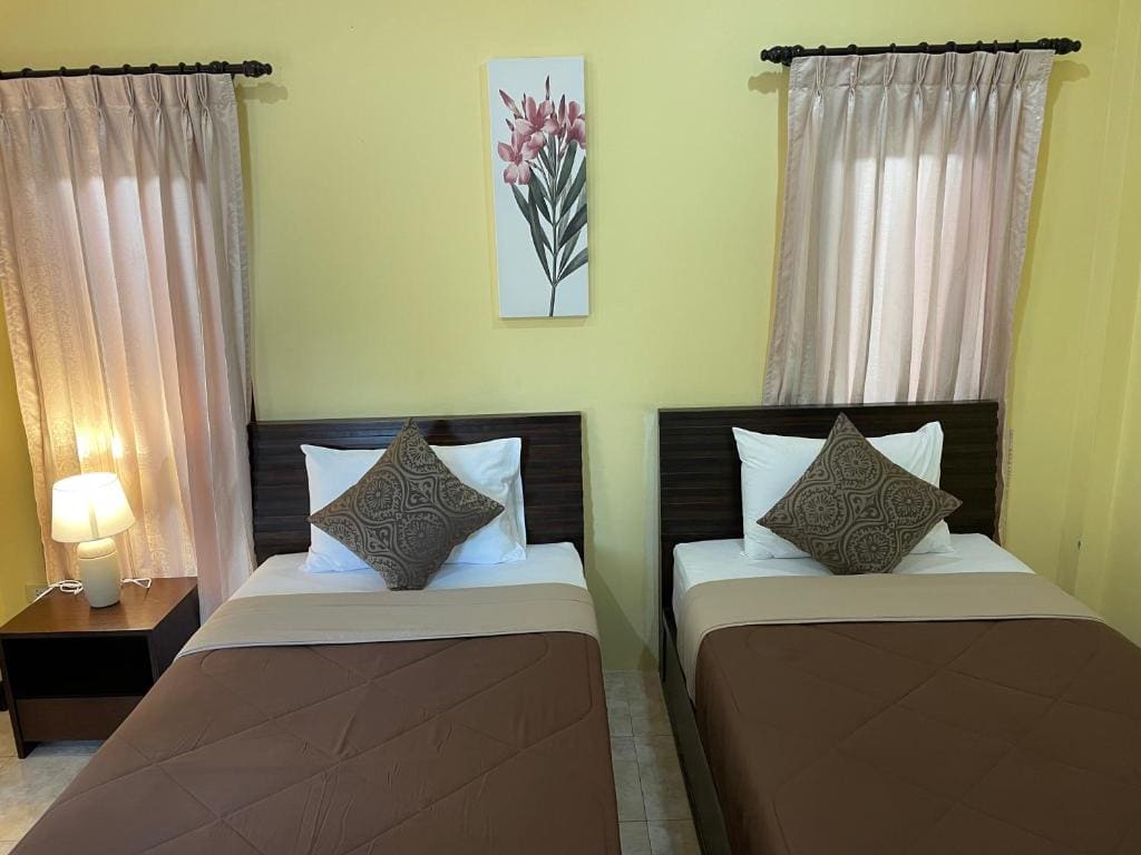 Ron Bungalow - View 6