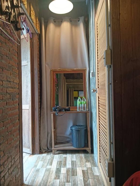 Huen Chiang Man Hostel - View 2