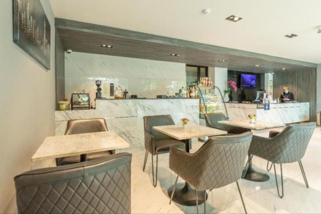 Hyde Park Hotel Bangkok - View 3