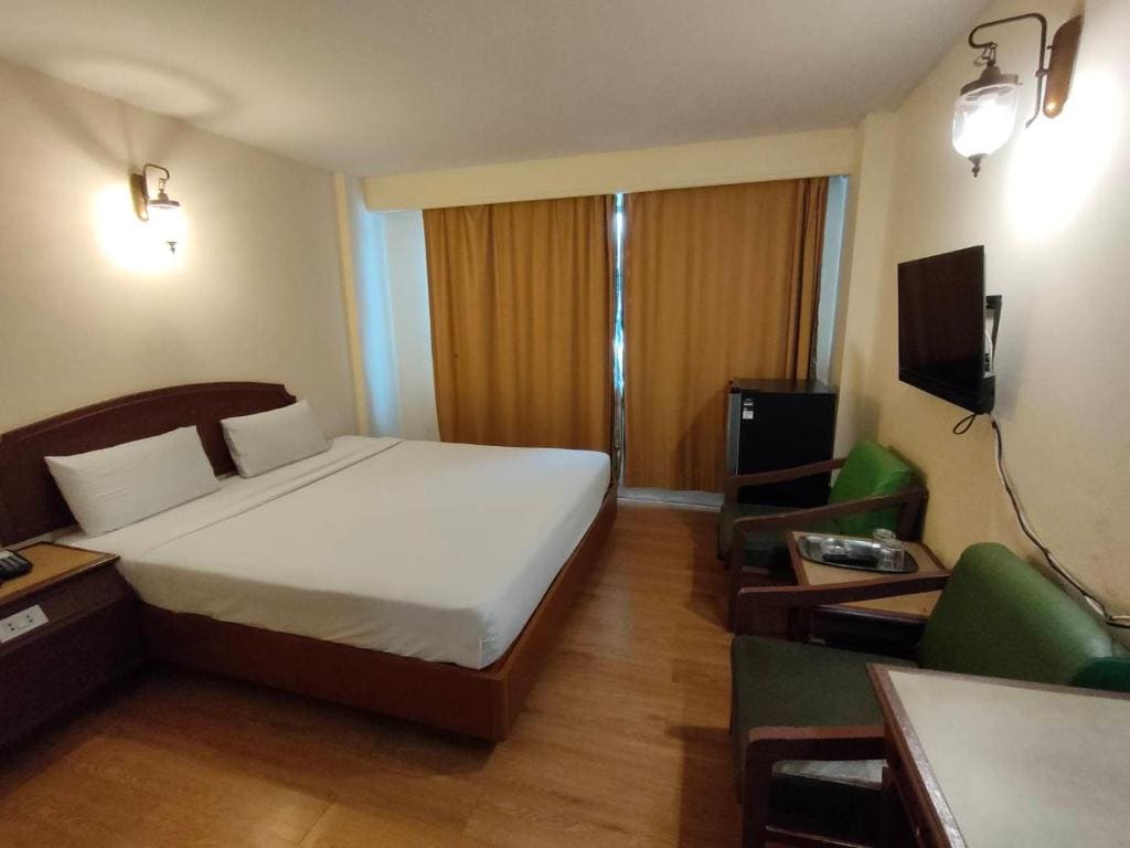 INTERTOWER HOTEL - View 2