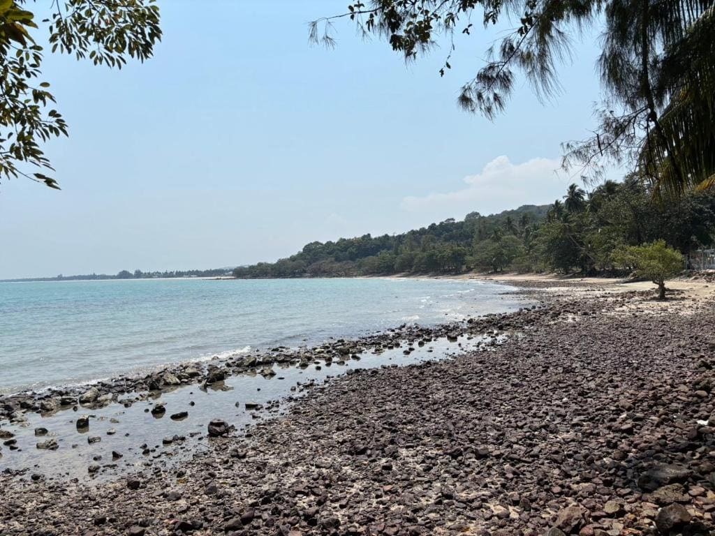 Issara Beach Resort - View 7
