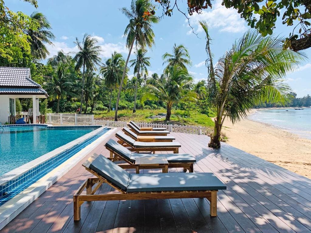 Horizon Beach Resort Koh Jum - View 5