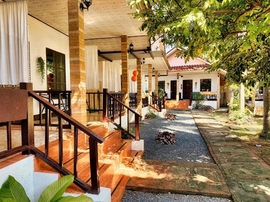 Naraya Resort - Main view